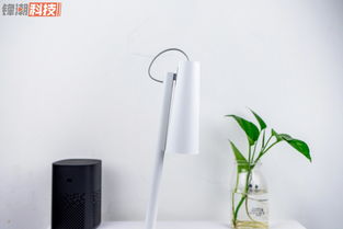 又一款高顏值照明產(chǎn)品 米家充電臺(tái)燈 圖賞